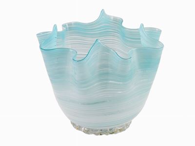 Vaso a Forma di Fazzoletto in Vetro Soffiato
