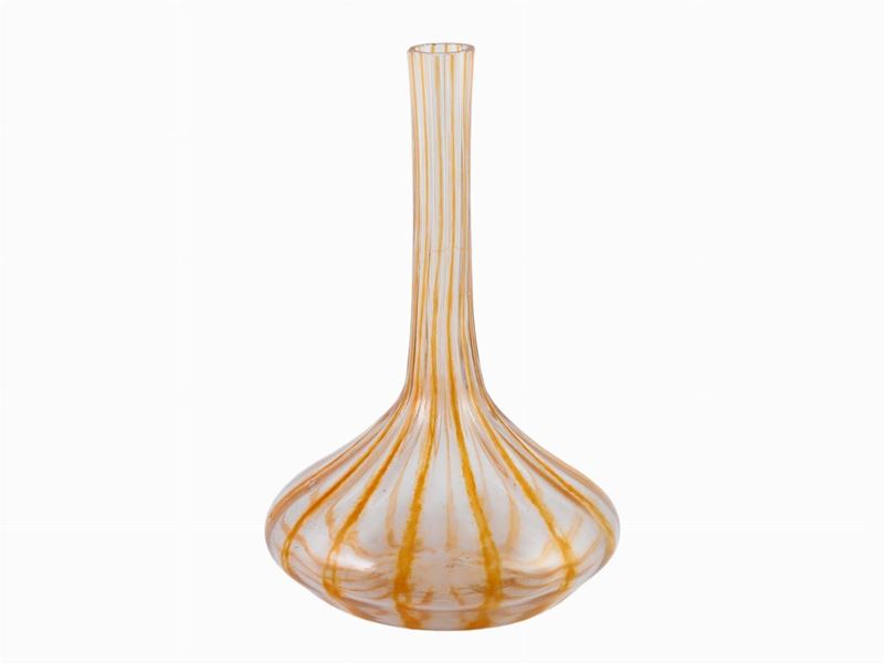 Vaso in Vetro Soffiato a Forma di Cipolla