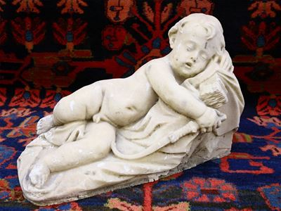 Scultura in Marmo Bianco