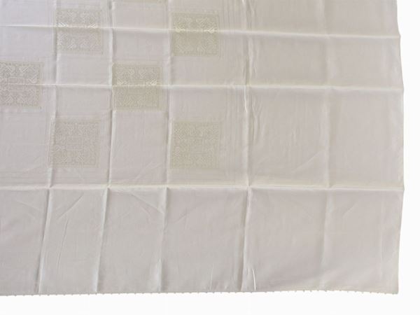 A white linen double coverbed  - Auction A florentine collection - Maison Bibelot - Casa d'Aste Firenze - Milano