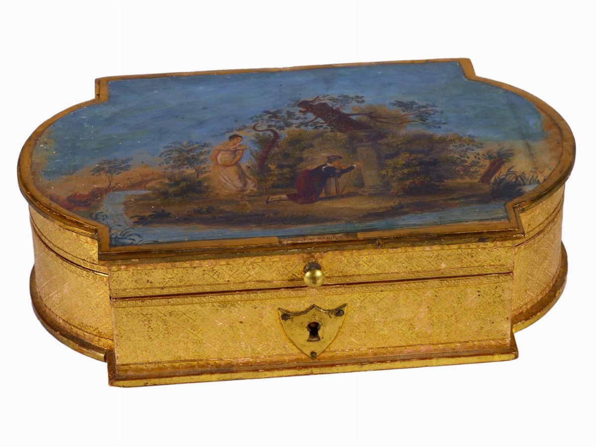 Scatola da Ricamo in Legno Rivestito in Carta Dorata e Dipinto
