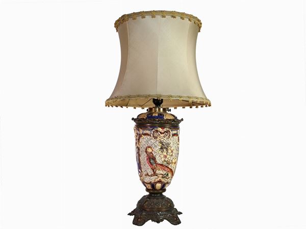A pottery and metal table lamp  (early 20th century)  - Auction Furniture and paintings from florentine apartment - Maison Bibelot - Casa d'Aste Firenze - Milano