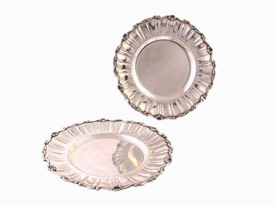 Coppia di Piatti in Argento