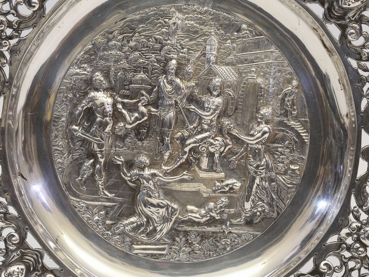 Piatto Istoriato in Argento