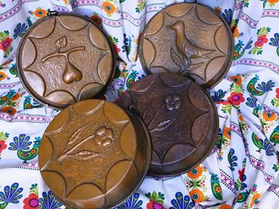 Serie di Quattro Stampi da Torta in Rame