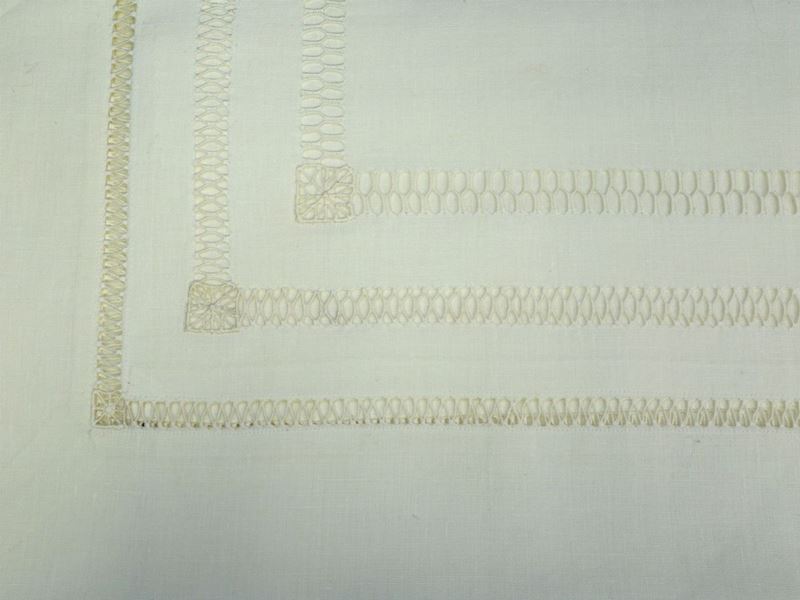 Parure Matrimoniale in Lino Avorio, Artigianato Fiorentino