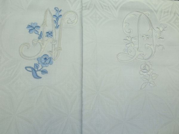 White linen towels, florentine manufacture