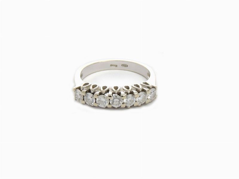 Anello in Oro Bianco e Diamanti