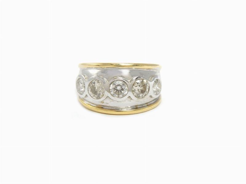 Anello in Oro Bianco e Giallo con Diamanti