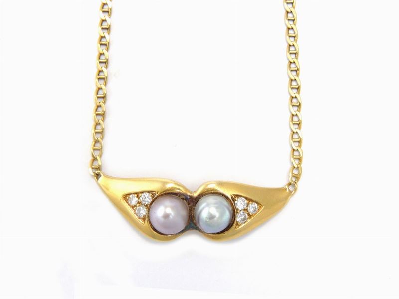 Collana in Oro Giallo con Diamanti e Perle Rosa Coltivate