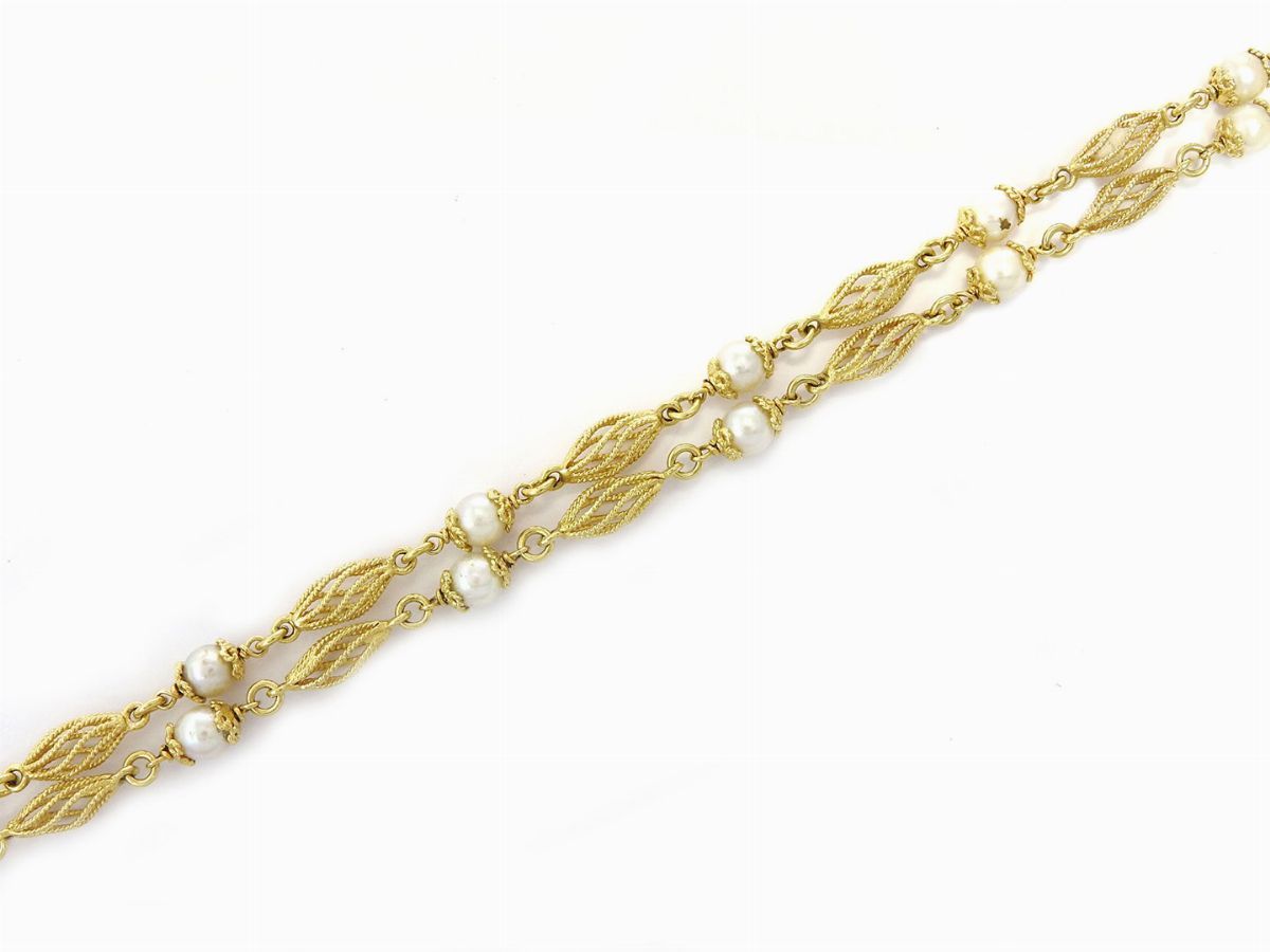 Collana in Oro Giallo con Perle Coltivate Akoya