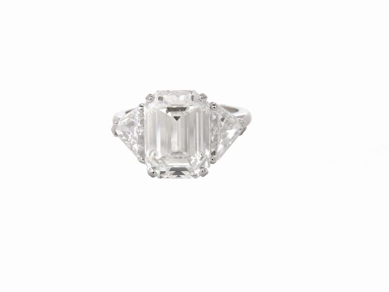 Anello in Platino con Diamanti
