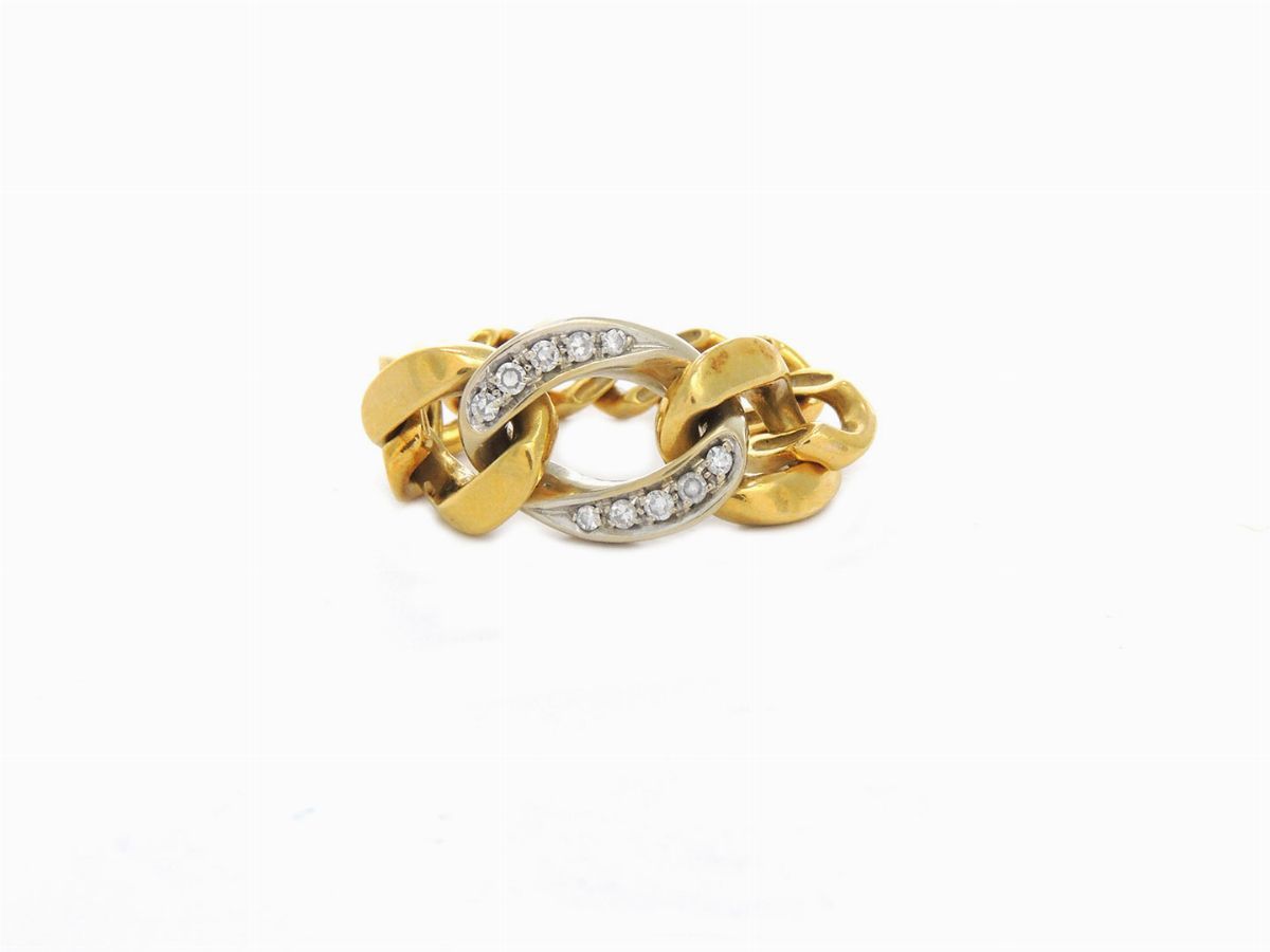 Due Anelli in Oro Giallo con Diamanti