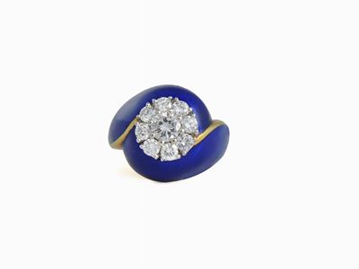 Anello in Oro Giallo con Diamanti e Smalto Blu