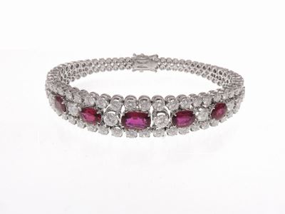 Bracciale Tennis in Oro Bianco con Diamanti e Rubini