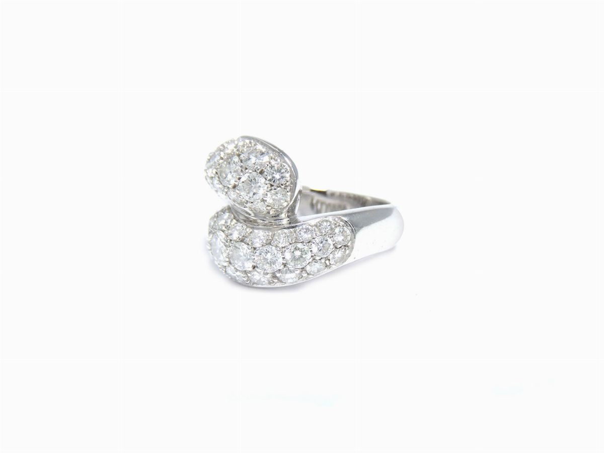 Anello Contrariè in Oro Bianco con Diamanti