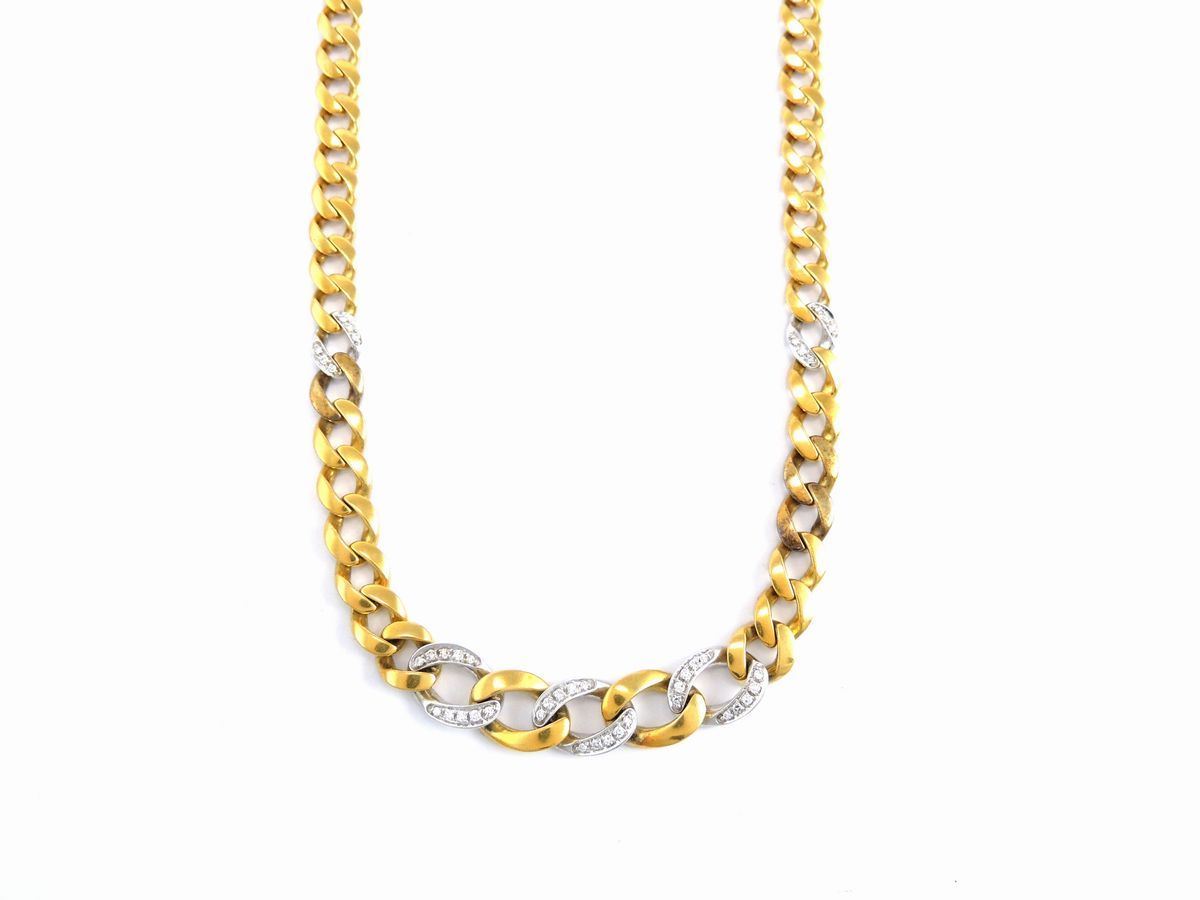 Collana in Oro Giallo e Bainco con Diamanti