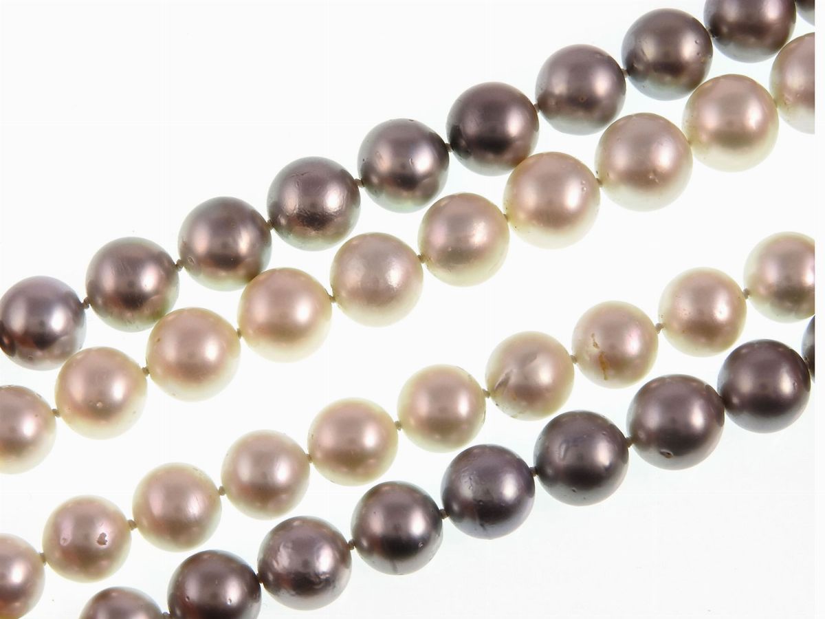 Collana Doppio Filo di Perle South Sea Bianche e Grigie con Fermezza in Oro Giallo e Diamanti