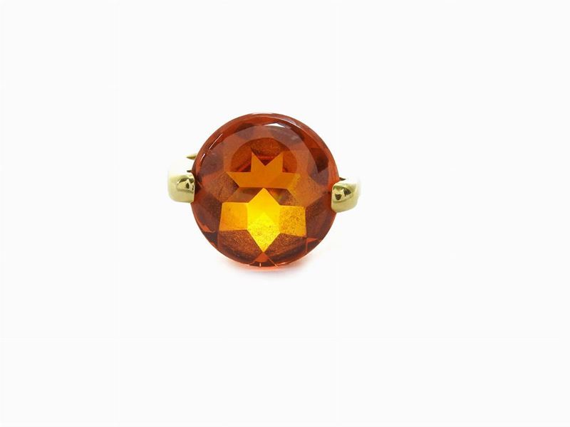 Anello in Oro Giallo con Quarzo Citrino