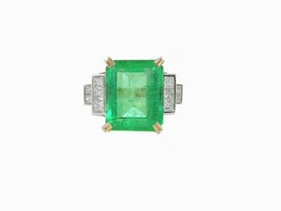 Anello in Oro Giallo e Bianco con Diamanti e Smeraldo Colombiano