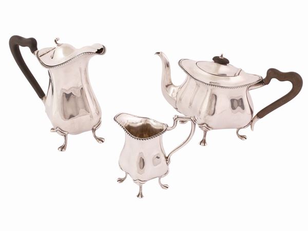A silver tea and coffee service  (Birmingham, 1912)  - Auction Furniture and paintings from florentine apartment - Maison Bibelot - Casa d'Aste Firenze - Milano