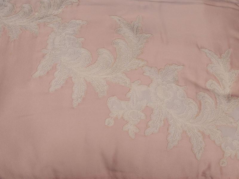 Coppia di Cuscini in Pura Seta Rosa