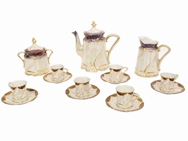 A porcelain tea service  (early 20th century)  - Auction Furniture and paintings from florentine apartment - Maison Bibelot - Casa d'Aste Firenze - Milano