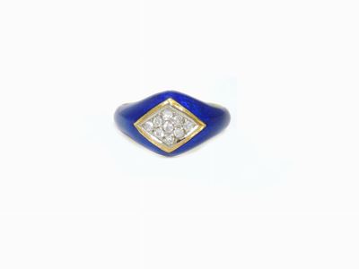 Anello in Oro Giallo con Diamanti e Smalti Blu