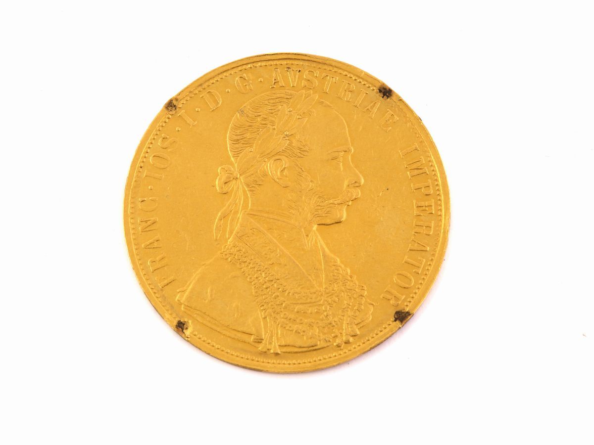 Undici Riproduzioni di Monete di Vari Stati in Oro a Basso Titolo