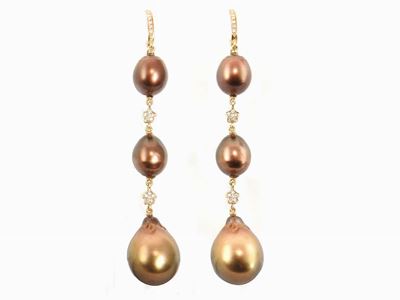 Orechhini Pendenti in Oro Rosa con Diamanti e Perle Coltivate Barocche Marroni