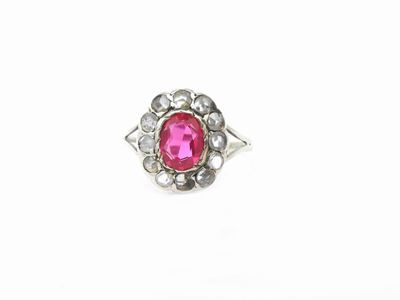 Anello Ion Oro a Basso Titolo e Argento con Diamanti e Rubino Sintetico