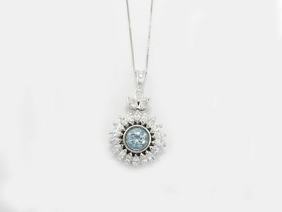 Catenina con Pendente in Oro Bianco con Diamanti e Acquamarina