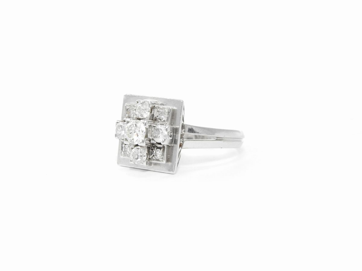 Anello in Oro Bianco con Diamanti