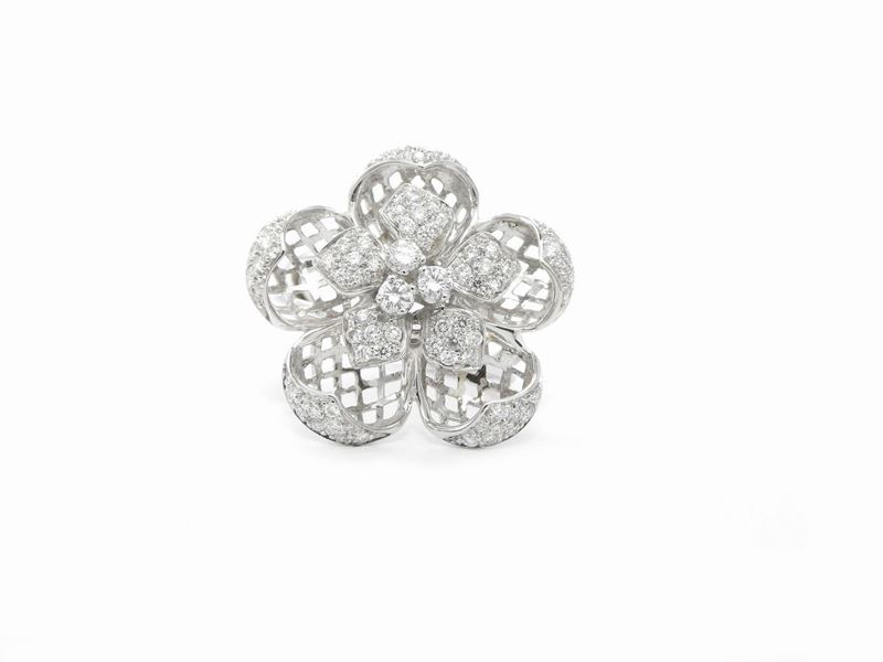 Anello in Oro Bianco con Diamanti
