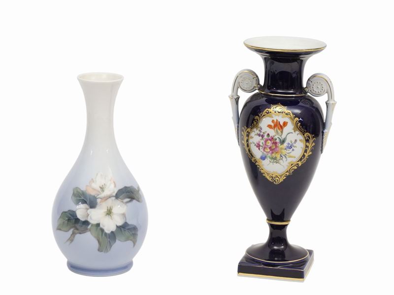 Due Vasi in Porcellana Royal Copenhagen e Meissen