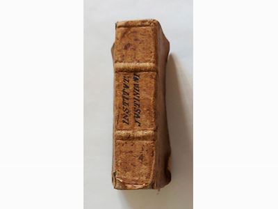 Imperatoris Iustiniani Institutionum Libri Iiii