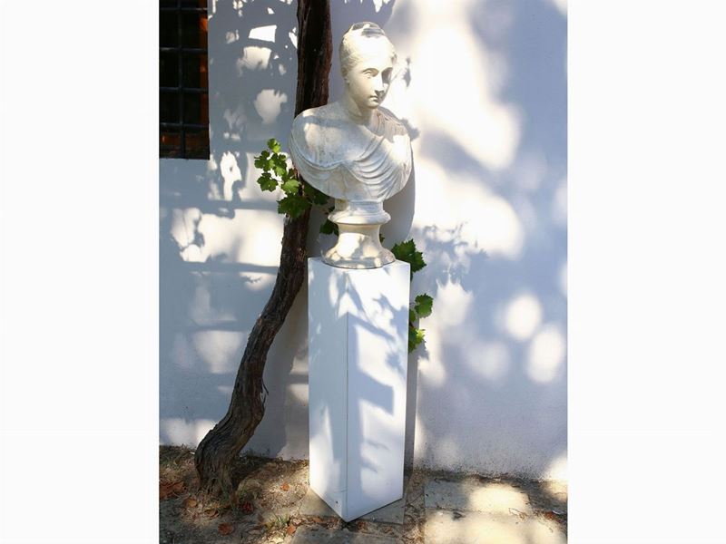 Busto Femminile Classico in Gesso