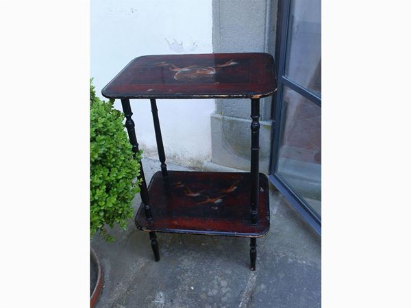 Etagere laccata a chinoiserie