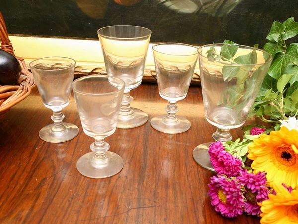 Servito di bicchieri in vetro soffiato