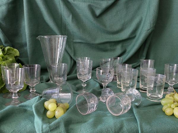 Miscellanea di bicchierini d'epoca in vetro soffiato