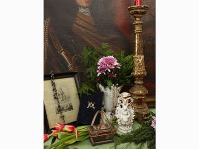 Lotto di Curiosità D'epoca a Carattere Religioso