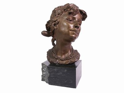 Testa Femminile