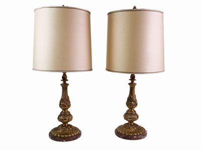 Coppia di Lumi da Tavolo in Bronzo Dorato