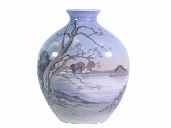 Grande vaso in porcellana