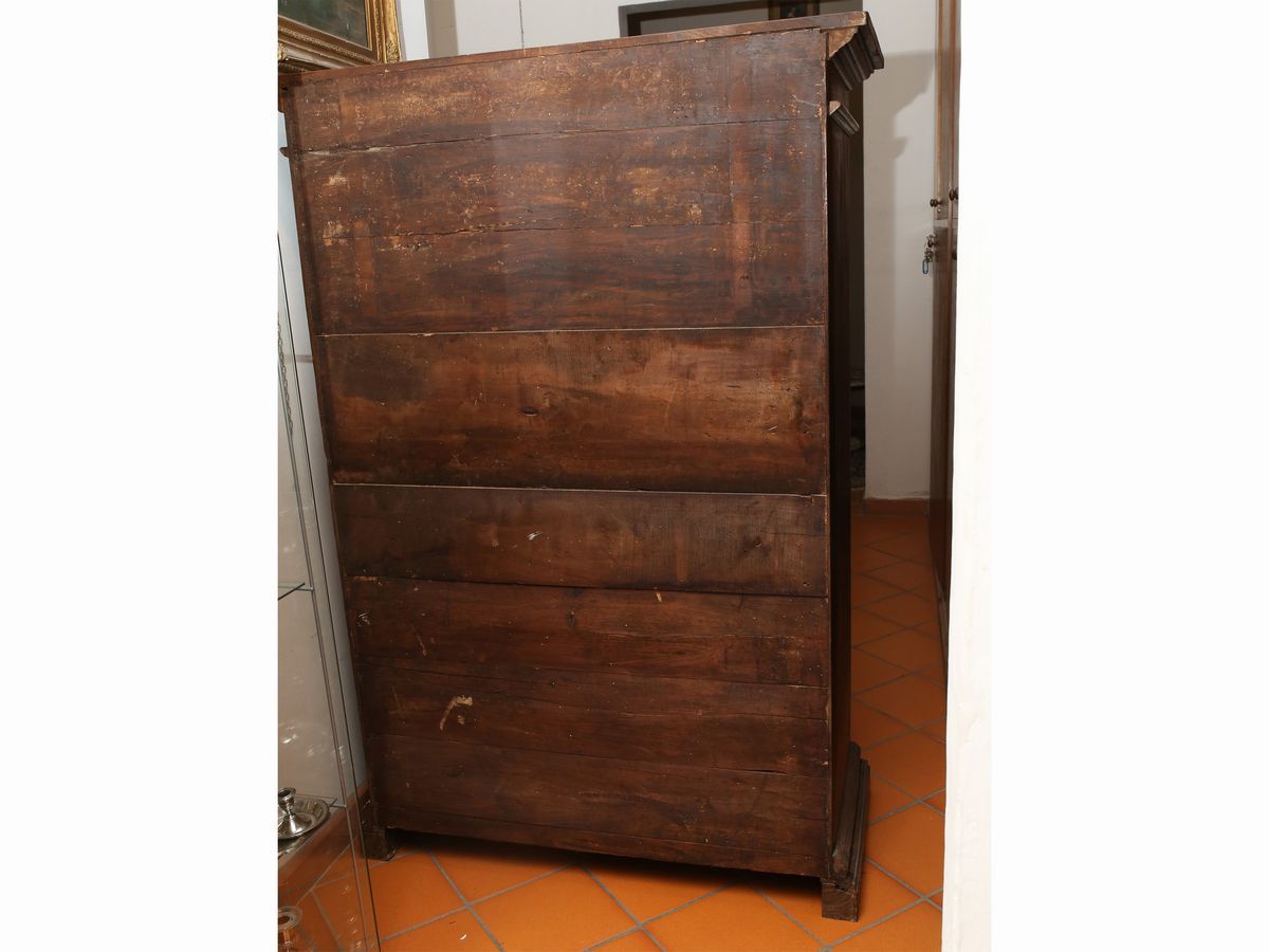 Piccolo Armadio in Noce e Rovere