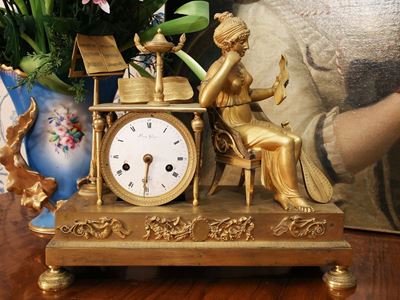 Orologio da Mensola in Bronzo Dorato