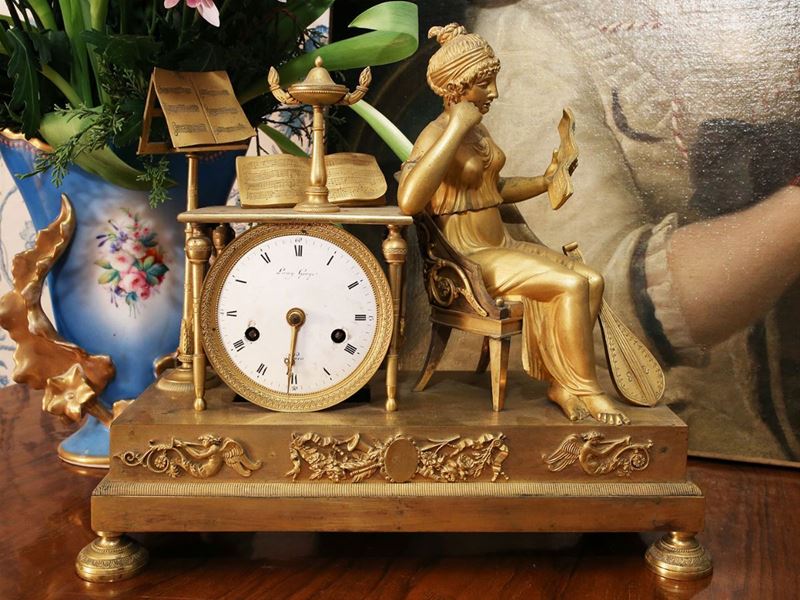 Orologio da Mensola in Bronzo Dorato
