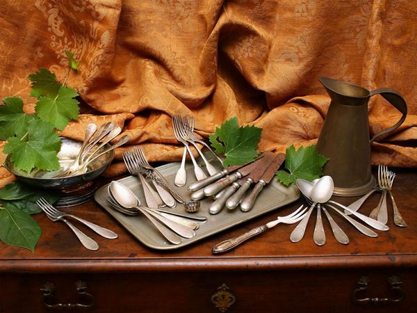 Miscellaneous vintage cutlery in nickel silver  - Auction Tuscan style: curiosities from a country residence - Maison Bibelot - Casa d'Aste Firenze - Milano