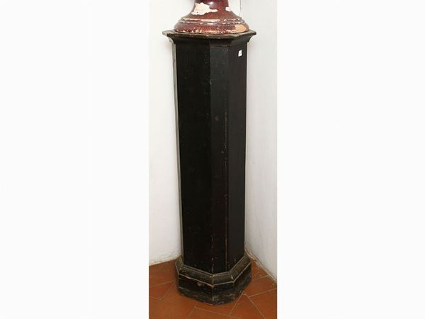 Sculpture holder column in soft ebonized wood  (19th century)  - Auction Tuscan style: curiosities from a country residence - Maison Bibelot - Casa d'Aste Firenze - Milano