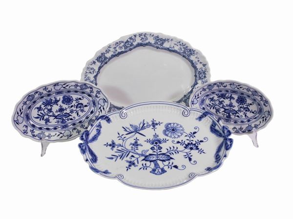 A ceramic and Meissen porcelain items lot